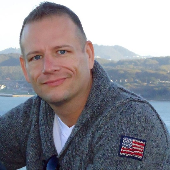 Meet your Posher, Dennis - Picture 1 of 1